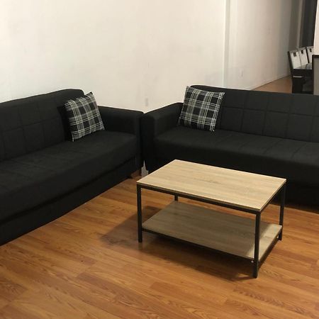 Large And Private Apartment Can Sleep Up To 8 People Comfortably With Direct Nyc Manhattan Train Only 5 Minute Walk Away Elizabeth Exterior foto