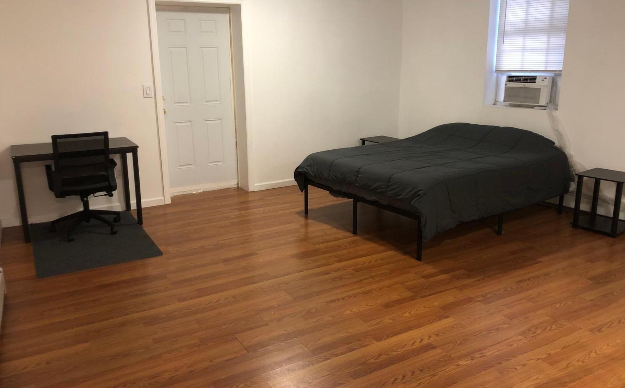 Large And Private Apartment Can Sleep Up To 8 People Comfortably With Direct Nyc Manhattan Train Only 5 Minute Walk Away Elizabeth Exterior foto
